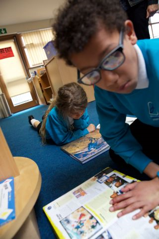 pupils reading
